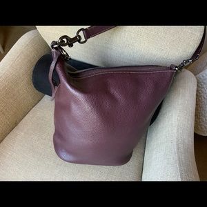 Coach duffel in oxblood - classic style